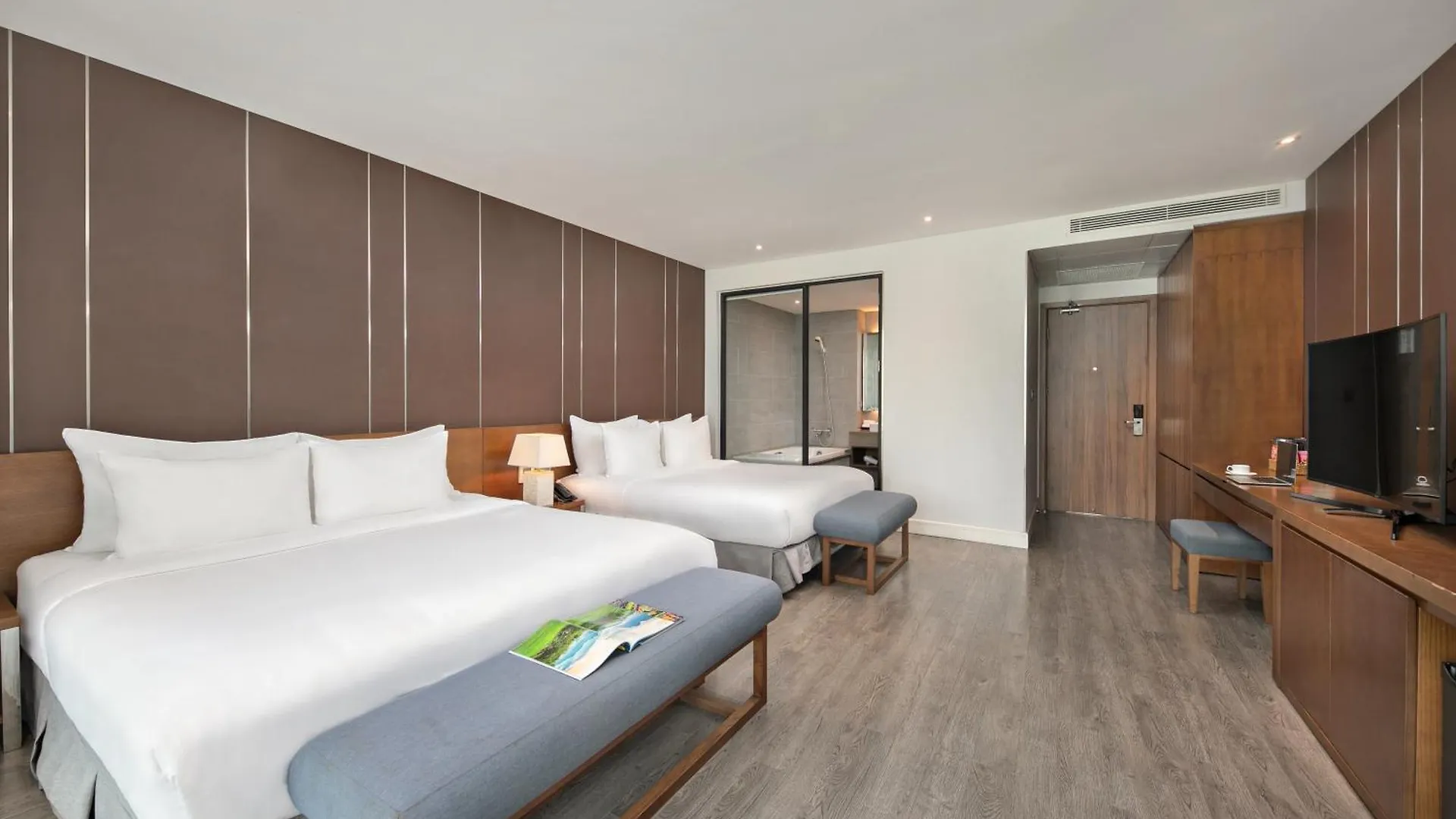 Avora Hotel Da Nang 3*,  Vietnam