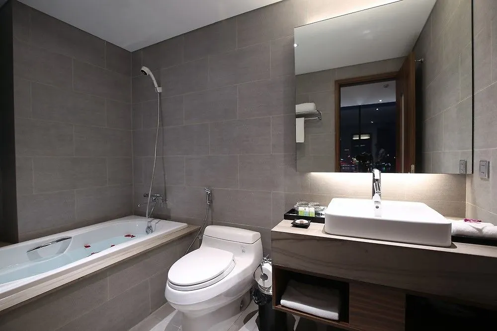 Avora Hotel Da Nang 3*,  Vietnam