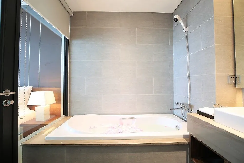 Avora Hotel Da Nang Vietnam